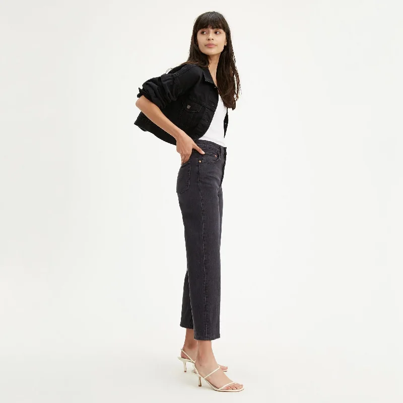 Ribcage Straight Ankle Jeans (Feelin' Cagey Black)