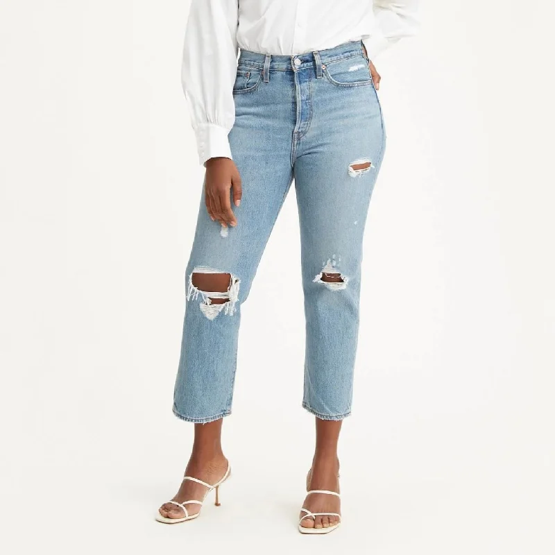 Wedgie Fit Straight Jeans (Authentically Yours)