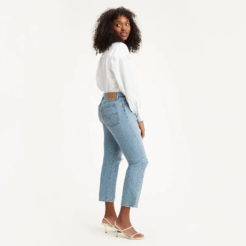 Wedgie Fit Straight Jeans (Authentically Yours)