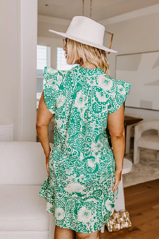 Hello Lovely Floral Dress In Emerald Curves