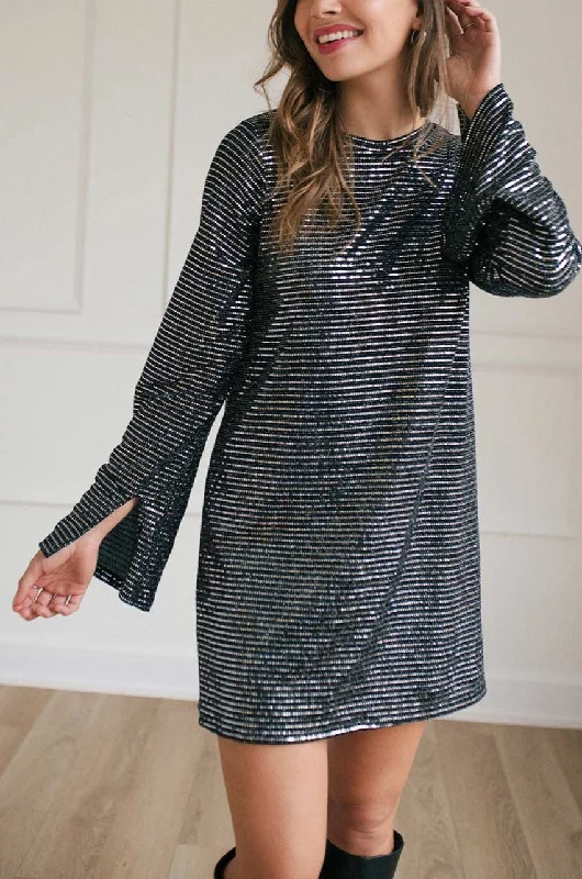 Grimsby Black | Sparkly Short Dress w/ Long Sleeves