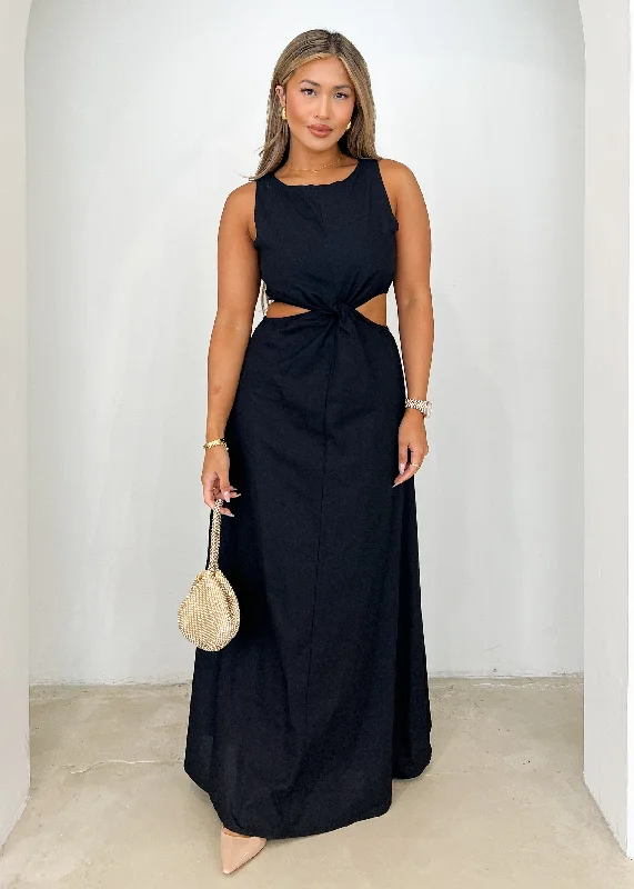 Leaslo Maxi Dress - Black