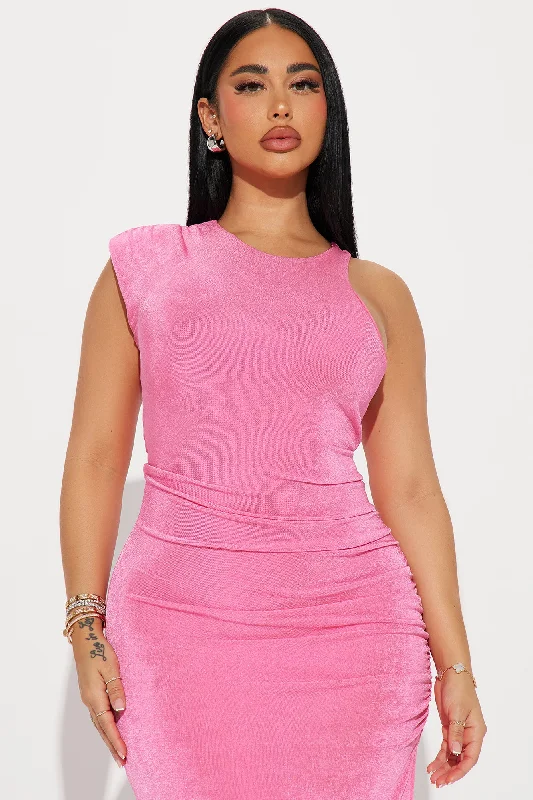 Clarissa Slinky Maxi Dress - Hot Pink