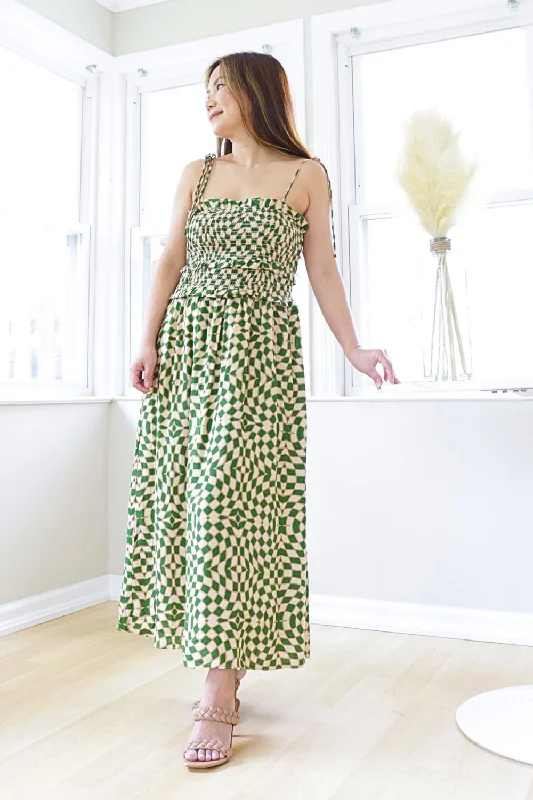 Petite Smocked Midi Dress (Green Abstract)